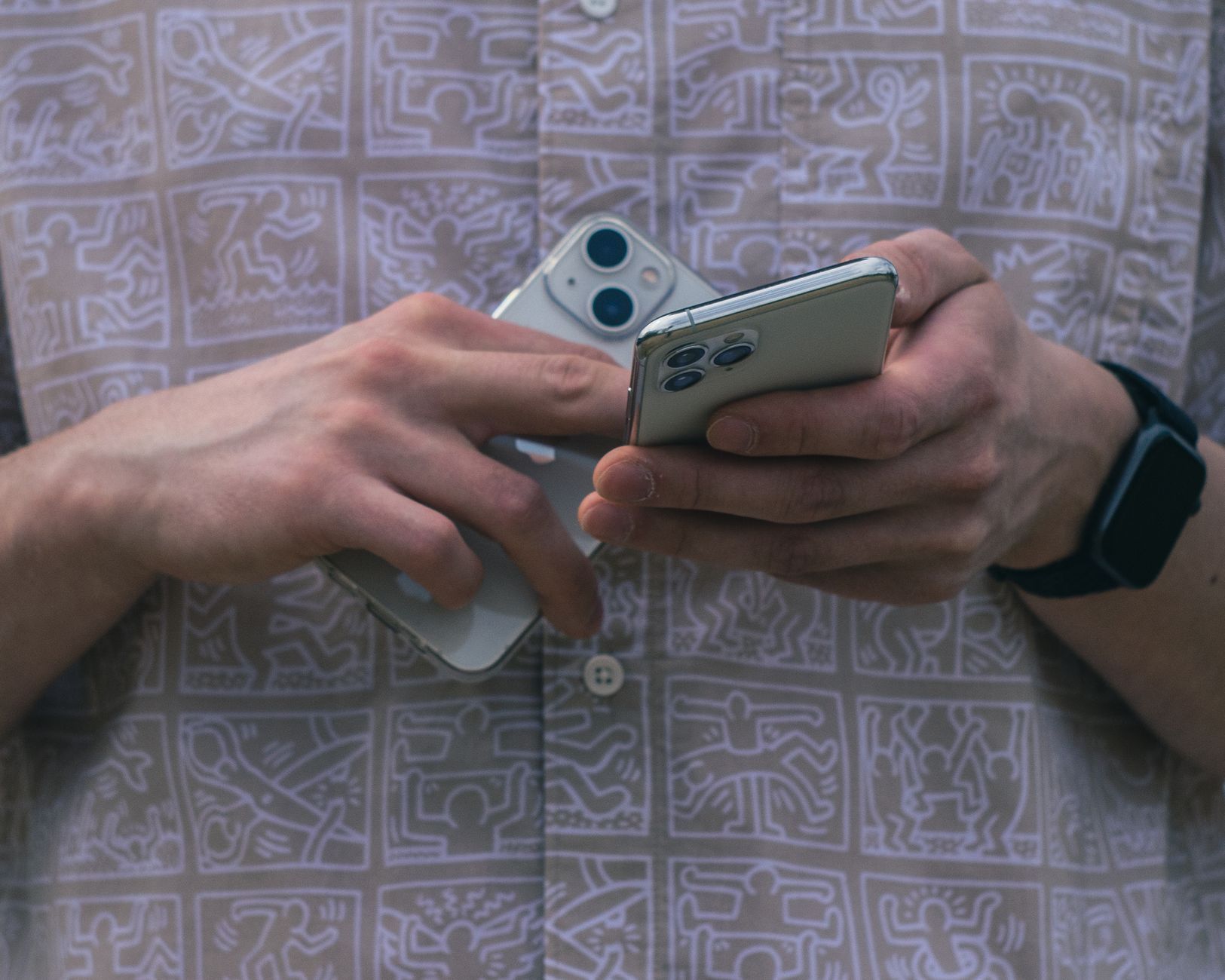 iPhone Duo Pre-Orders: Best Offers and Specs Revealed